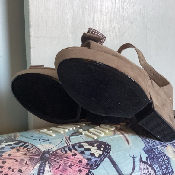 Crown Vintage high wedge and platform - Picture 3 of 6